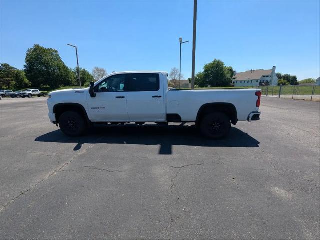 2022 Chevrolet Silverado 2500HD 4WD Crew Cab Long Bed LTZ