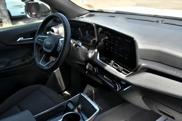 2025 Chevrolet Equinox FWD LT