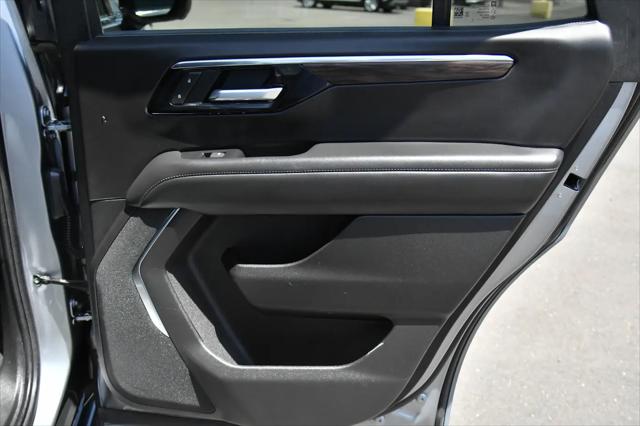2025 Chevrolet Tahoe 4WD LT