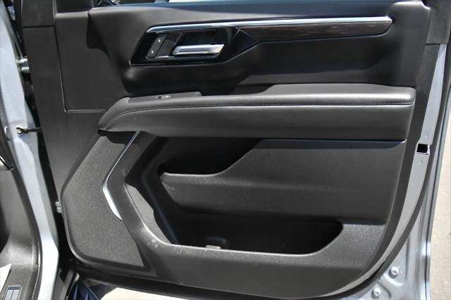 2025 Chevrolet Tahoe 4WD LT