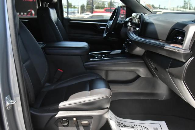 2025 Chevrolet Tahoe 4WD LT