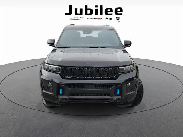 2025 Jeep Grand Cherokee Anniversary Edition