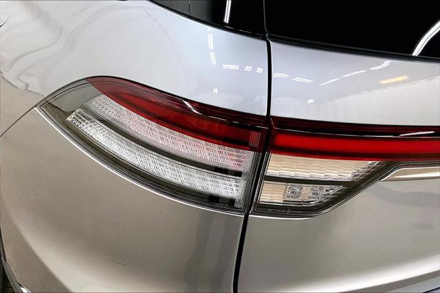 2023 Lincoln Aviator Standard