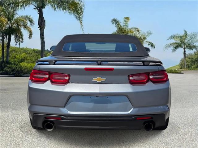 2020 Chevrolet Camaro RWD Convertible 1LT