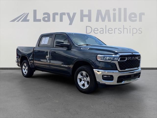 2025 Ram 1500 Big Horn Crew Cab 4x4 5'7" Box