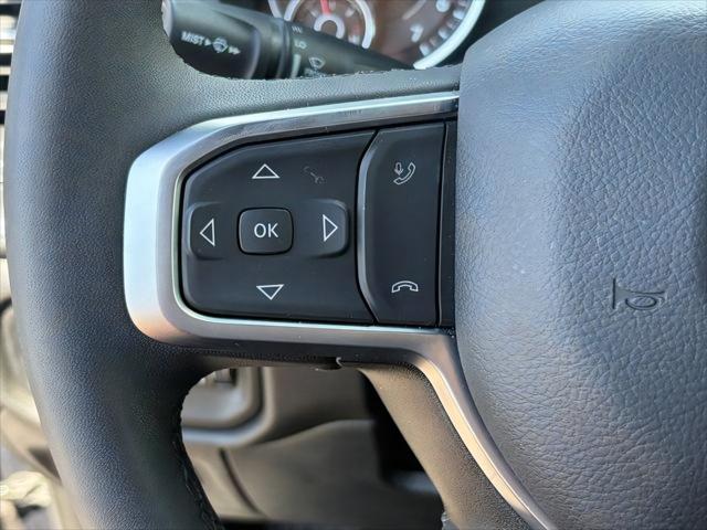 2025 Ram 1500 Big Horn Crew Cab 4x4 5'7" Box