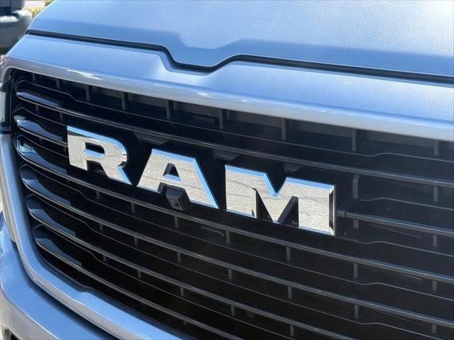 2025 Ram 1500 Laramie Crew Cab 4x4 5'7" Box