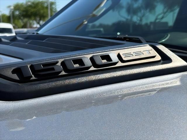 2025 Ram 1500 Laramie Crew Cab 4x4 5'7" Box