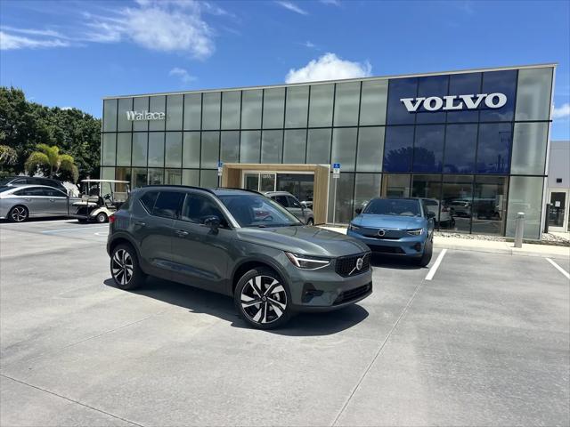 2026 Volvo XC40 Plus, B5 AWD Gas (mild hybrid), Dark for sale in Stuart, FL
