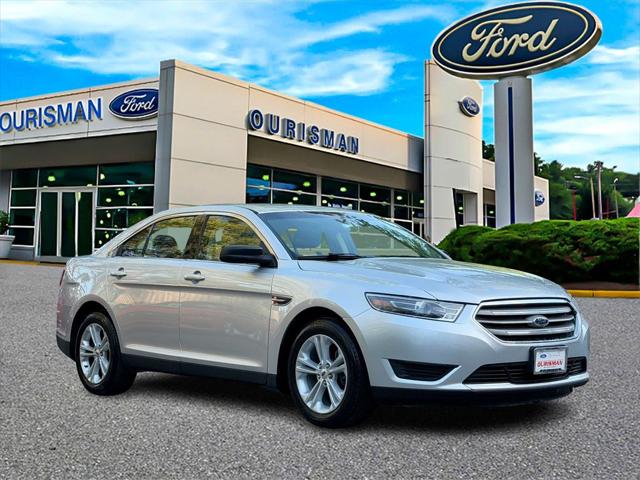 2019 Ford Taurus SE