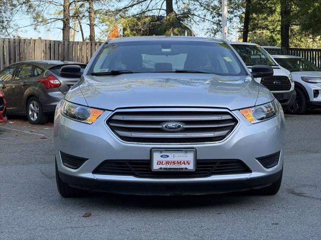 2019 Ford Taurus SE