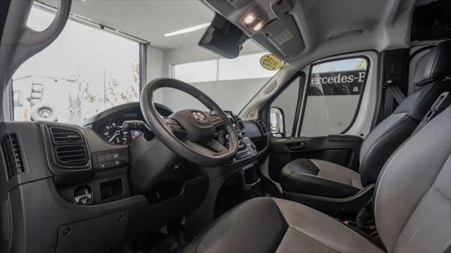 2025 Ram ProMaster 2500 Cargo Van Tradesman Low Roof 136" WB w/Pass Seat