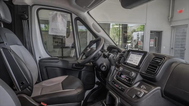 2025 Ram ProMaster 2500 Cargo Van Tradesman Low Roof 136" WB w/Pass Seat