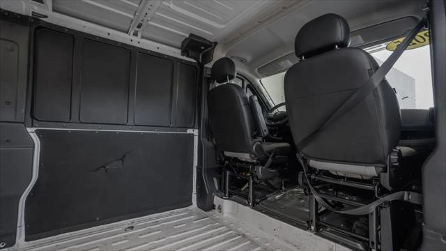 2025 Ram ProMaster 2500 Cargo Van Tradesman Low Roof 136" WB w/Pass Seat
