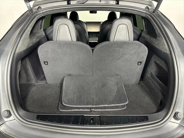2023 Tesla Model X Standard Range