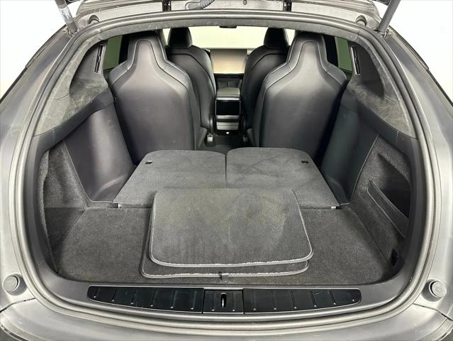 2023 Tesla Model X Standard Range
