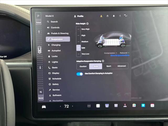 2023 Tesla Model X Standard Range