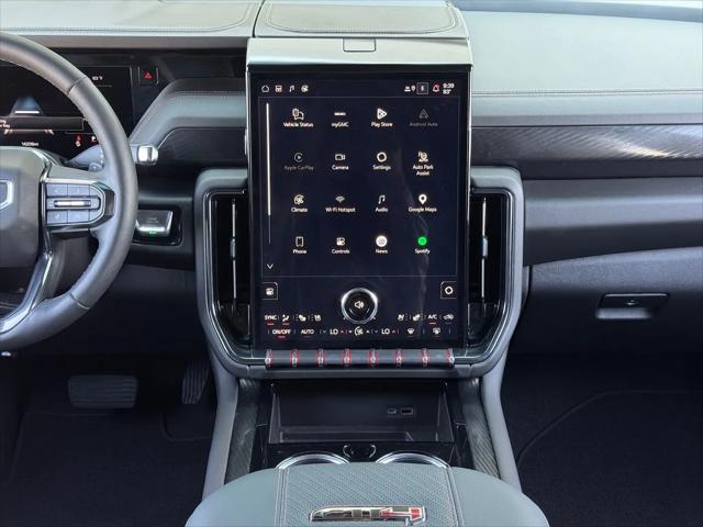 2025 GMC Yukon 4WD AT4