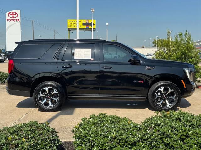 2025 GMC Yukon 4WD AT4