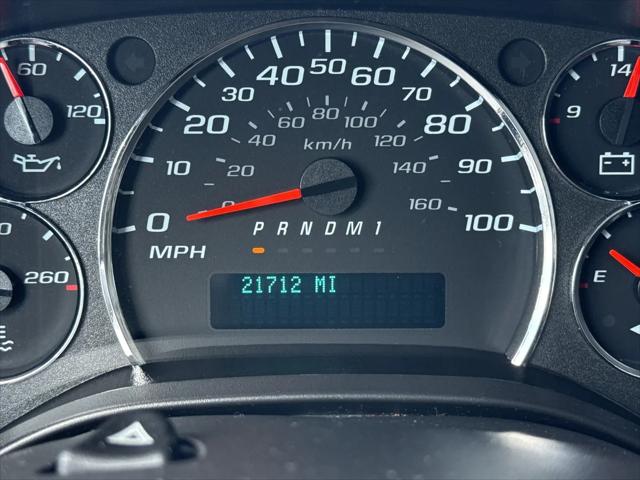 2022 Chevrolet Express Cutaway Work Van