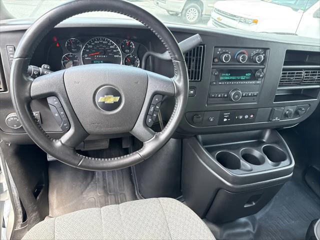 2022 Chevrolet Express Cutaway Work Van