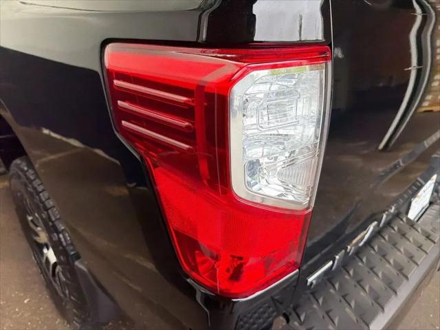 2021 Nissan Titan Crew Cab SV 4x4