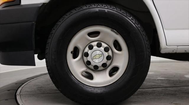 2023 Chevrolet Express Cargo Van RWD 2500 Regular Wheelbase WT