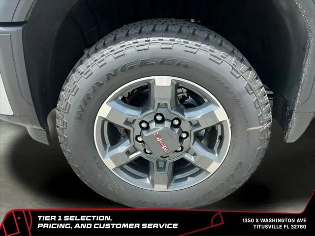 2026 GMC Sierra 2500HD Crew Cab, Standard Bed, SLT, 4WD
