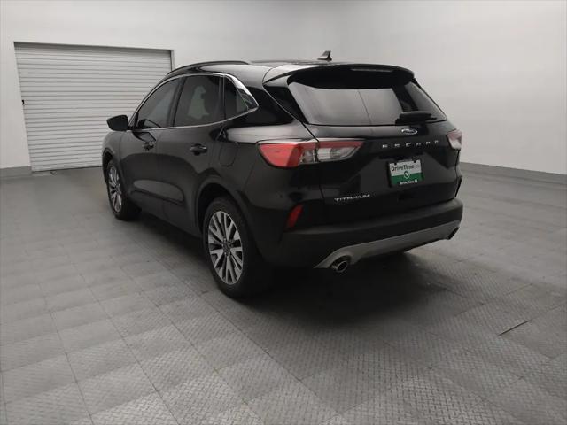 2022 Ford Escape Titanium Hybrid