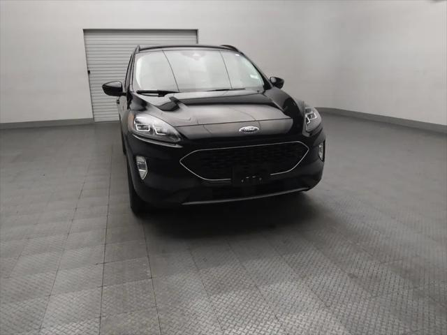2022 Ford Escape Titanium Hybrid