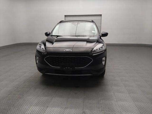 2022 Ford Escape Titanium Hybrid