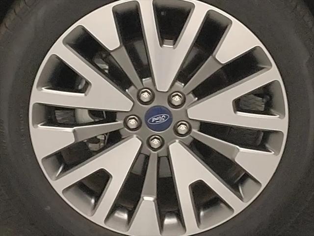 2022 Ford Escape Titanium Hybrid