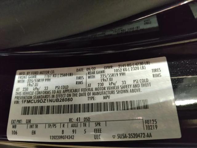 2022 Ford Escape Titanium Hybrid