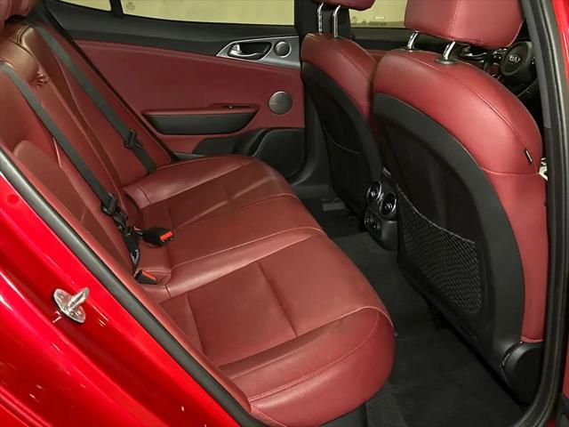 2018 Kia Stinger GT1