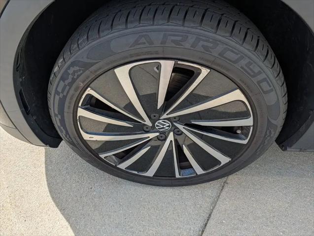 2023 Volkswagen ID.4 AWD Pro S Plus