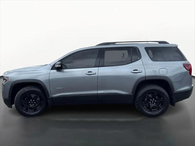 2022 GMC Acadia AT4