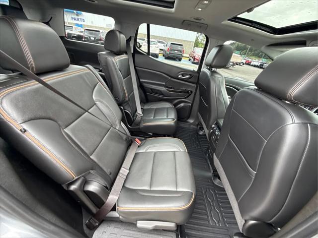 2022 GMC Acadia AT4