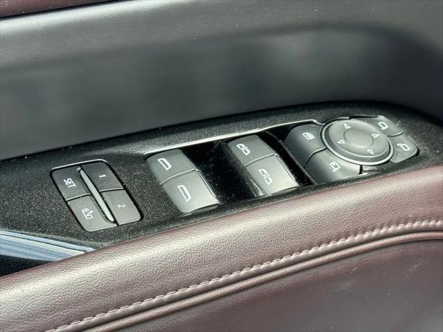 2023 Cadillac Escalade 4WD Sport Platinum
