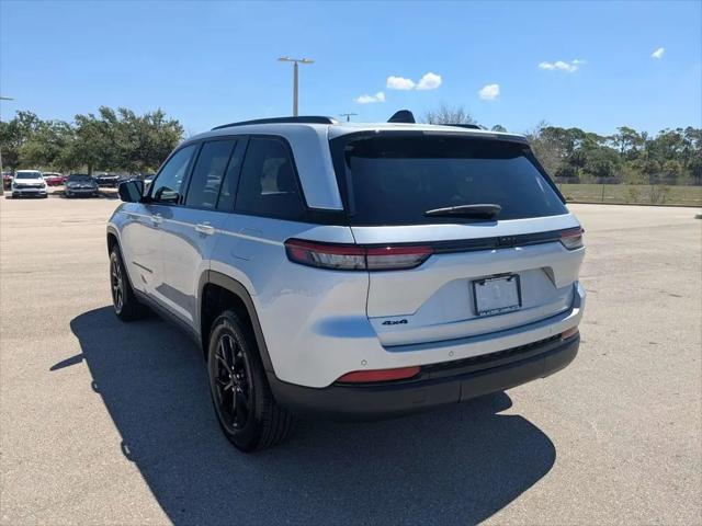 2025 Jeep Grand Cherokee Altitude 4x4