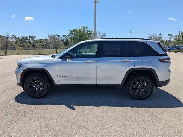 2025 Jeep Grand Cherokee Altitude 4x4