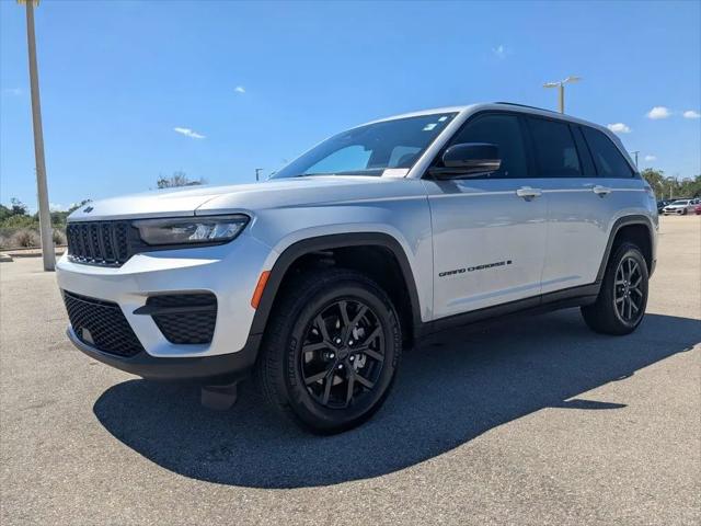 2025 Jeep Grand Cherokee Altitude 4x4