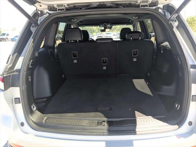 2025 Jeep Grand Cherokee Altitude 4x4