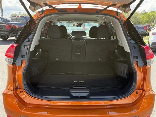 2020 Nissan Rogue SV FWD