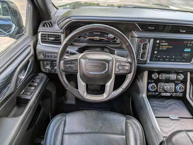 2022 GMC Yukon 4WD Denali