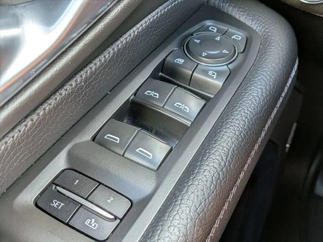 2022 GMC Yukon 4WD Denali