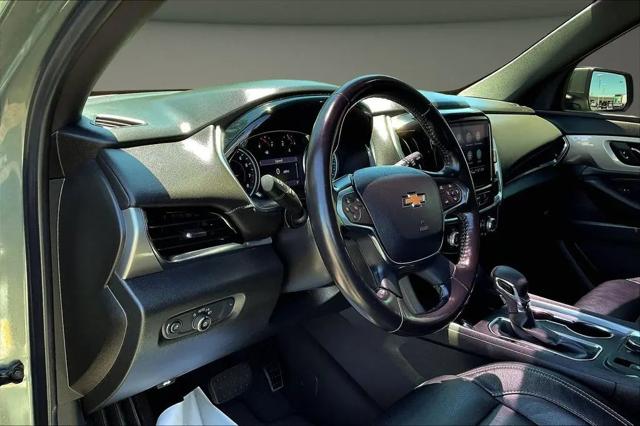 2022 Chevrolet Traverse FWD LT Cloth