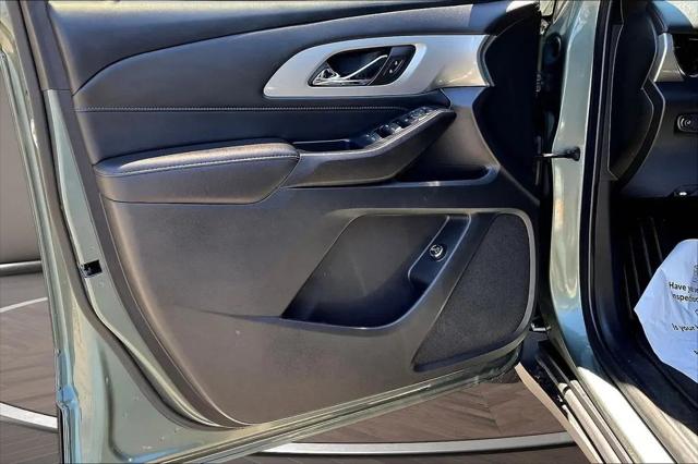 2022 Chevrolet Traverse FWD LT Cloth
