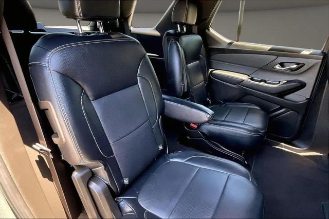 2022 Chevrolet Traverse FWD LT Cloth