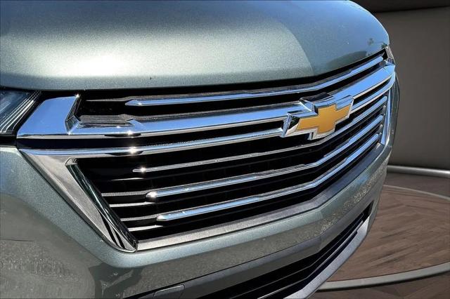 2022 Chevrolet Traverse FWD LT Cloth