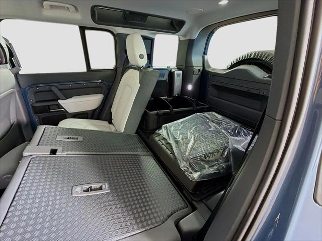 2026 Land Rover Defender P400 X-Dynamic SE